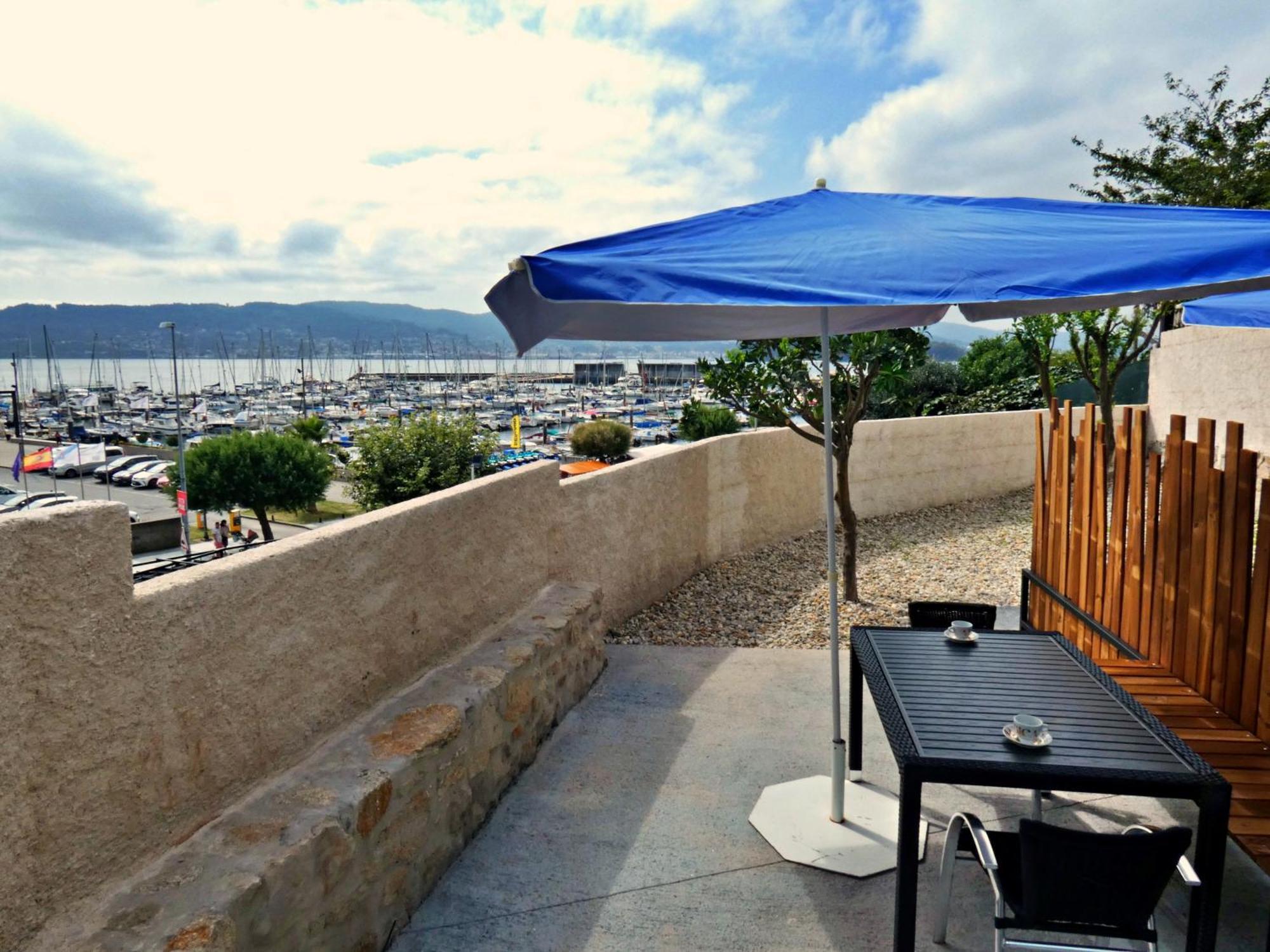 Apartamentos Dabarca กอมบาร์โร ภายนอก รูปภาพ