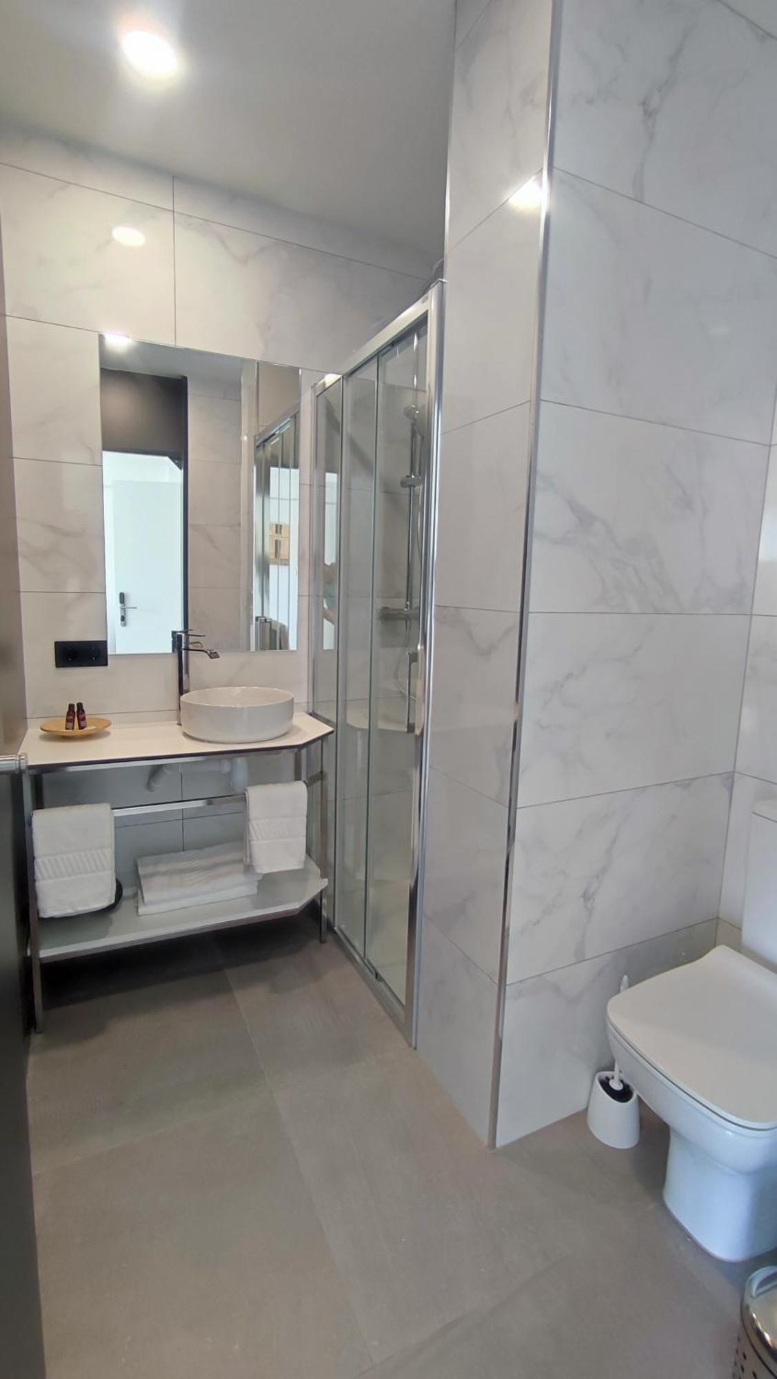 Apartamentos Dabarca กอมบาร์โร ภายนอก รูปภาพ