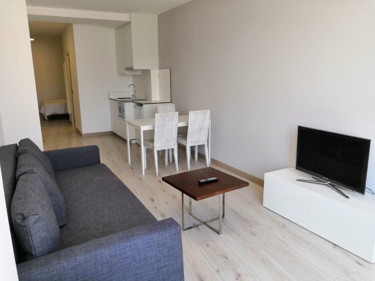 Apartamentos Dabarca กอมบาร์โร ภายนอก รูปภาพ